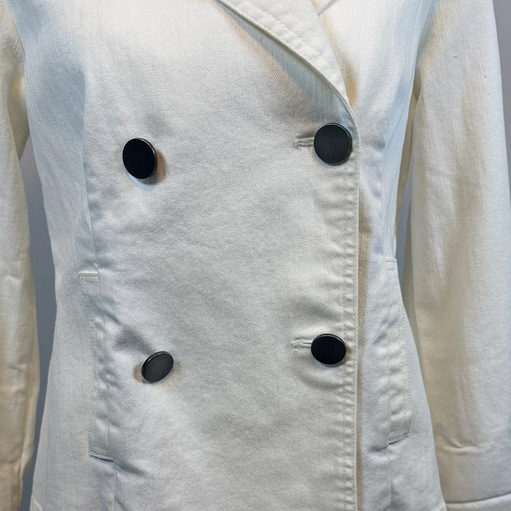 Women's Double-Breasted White Jacket With Pockets and Silver Buttons Size 8